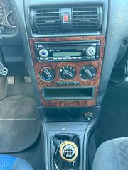 Opel Astra 2001-thumb-7
