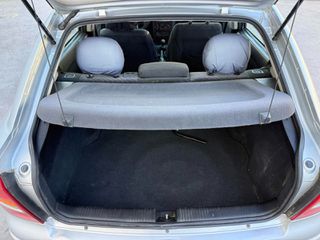 Opel Astra 2001-thumb-14