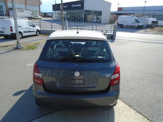 Skoda Fabia 2008 1.4 16V AMBIENTE-thumb-4