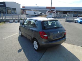 Skoda Fabia 2008 1.4 16V AMBIENTE-thumb-5