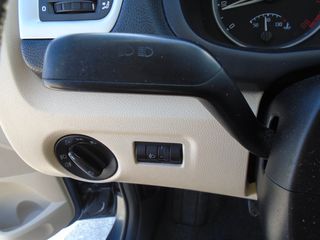 Skoda Fabia 2008 1.4 16V AMBIENTE-thumb-12