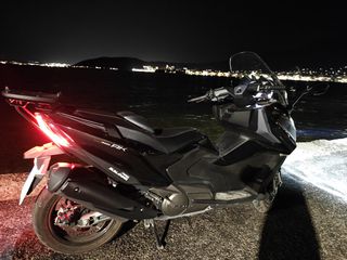 Kymco AK 550 Premium 2024 + EXTRA-thumb-1