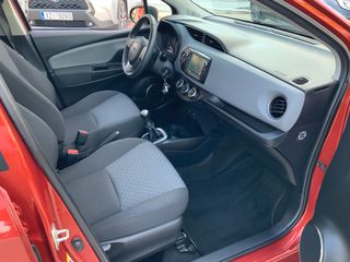 Toyota Yaris 2015 ACTIVE PLUS-thumb-12