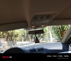 Skoda Octavia 2011-thumb-14
