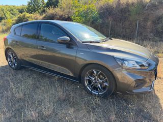 Ford Focus 2018 ST LINE-thumb-1