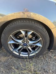 Ford Focus 2018 ST LINE-thumb-7