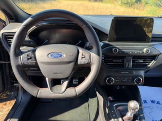 Ford Focus 2018 ST LINE-thumb-18