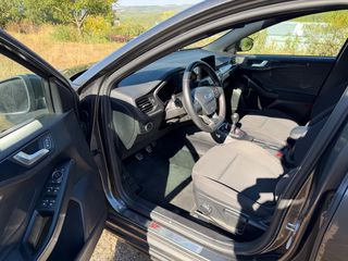 Ford Focus 2018 ST LINE-thumb-24