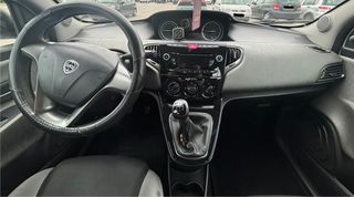 Lancia Ypsilon 2013 1.3 MULTIJET DIESEL