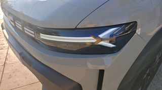 Dacia Duster 2025 EXTREME TCe 130HP-thumb-3