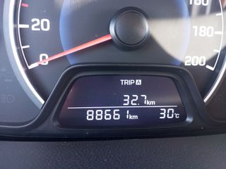 Hyundai i 10 2018 YES FULL EXTRA-thumb-25