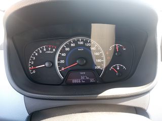 Hyundai i 10 2018 YES FULL EXTRA-thumb-26