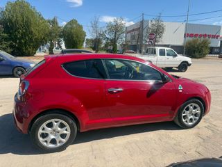 Alfa Romeo Mito 2013 1.3 JTDM 16V-thumb-2