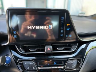 Toyota C-HR 2018 1.8 HYBRID-thumb-18
