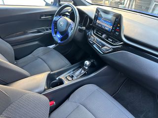 Toyota C-HR 2018 1.8 HYBRID-thumb-27
