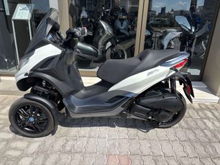Piaggio MP3 300 2024-thumb-2