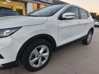 Nissan Qashqai 2019 Acenta 1,3 DCT 160ps-thumb-1