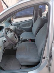 Toyota Yaris 2003 1.0-thumb-4