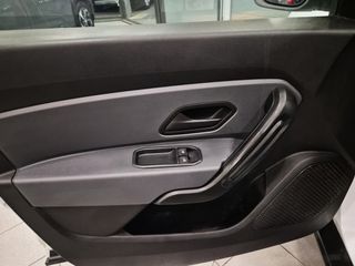 Dacia Duster 2022 1.5 Blue dCi 4x4 Ambiance-thumb-23