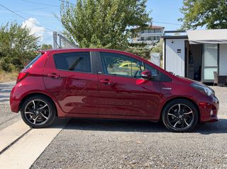 Toyota Yaris 2017 PANORAMA | VOLCANO LIMITED ETIDION | FULL-thumb-8