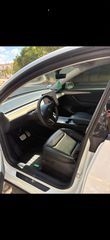Tesla Model Y 2022 PERFORMANCE-thumb-5