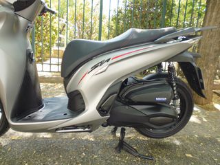 Honda SH 350i 2024 SPORTY-thumb-5