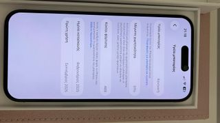 iPhone 16 White 128GB-thumb-1