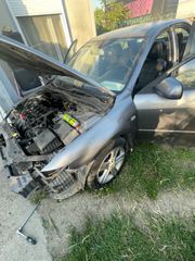 Mazda 6 2005-thumb-4