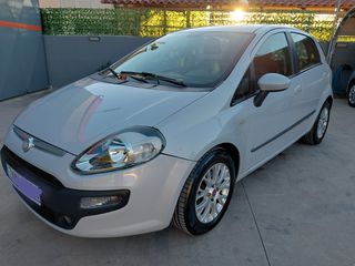 Fiat Punto 2012-thumb-11