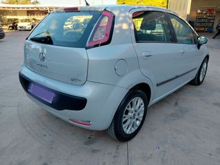 Fiat Punto 2012-thumb-14