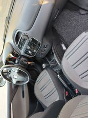 Fiat Punto 2012-thumb-17