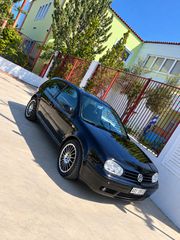 Volkswagen Golf 2003