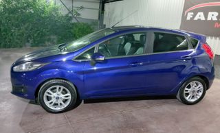 Ford Fiesta 2016-thumb-2