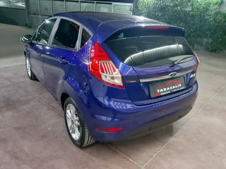 Ford Fiesta 2016-thumb-10