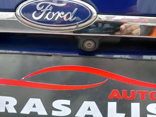 Ford Fiesta 2016-thumb-12