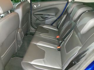 Ford Fiesta 2016-thumb-29