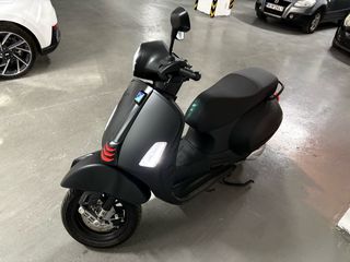 Vespa GTS 310 2026 Supersport Facelift Nero Convinto Matt-thumb-5