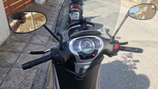 Piaggio Beverly 350 2014 ABS ASR. SPORT TOURING-thumb-4