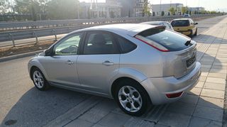 Ford Focus 2010 DIESEL 1.6 TDCI-thumb-9
