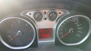 Ford Focus 2010 DIESEL 1.6 TDCI-thumb-52