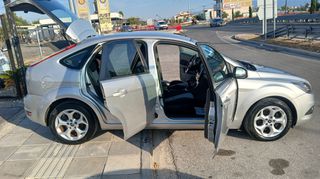 Ford Focus 2010 DIESEL 1.6 TDCI-thumb-17