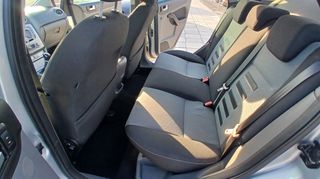 Ford Focus 2010 DIESEL 1.6 TDCI-thumb-30