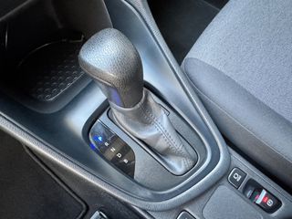 Toyota Yaris 2022 1.5 HYBRID HDF 116HP _ BUSINESS _ ΕΛΛΗΝΙΚΟ _ ΕΓΓΥΗΣΗ-thumb-12