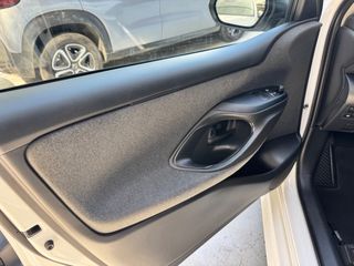 Toyota Yaris 2022 1.5 HYBRID HDF 116HP _ BUSINESS _ ΕΛΛΗΝΙΚΟ _ ΕΓΓΥΗΣΗ-thumb-44