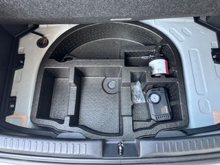 Toyota Yaris 2022 1.5 HYBRID HDF 116HP _ BUSINESS _ ΕΛΛΗΝΙΚΟ _ ΕΓΓΥΗΣΗ-thumb-50