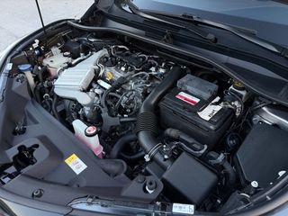 Toyota C-HR 2017 Automatic-thumb-68