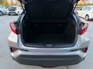 Toyota C-HR 2017 Automatic-thumb-36