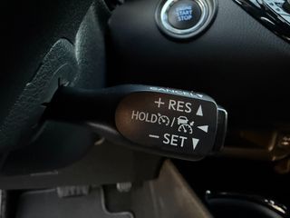 Toyota C-HR 2017 Automatic-thumb-44