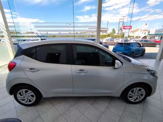 Hyundai i 10 2022 1.2 STYLE AUTOMATIC-thumb-5