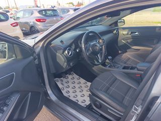 Mercedes-Benz A 180 2013 122 HP-thumb-8
